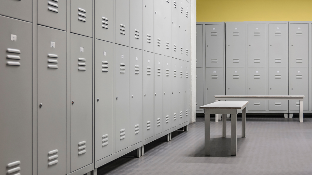 przeszukanie szafki pracownika przez pracodawcę