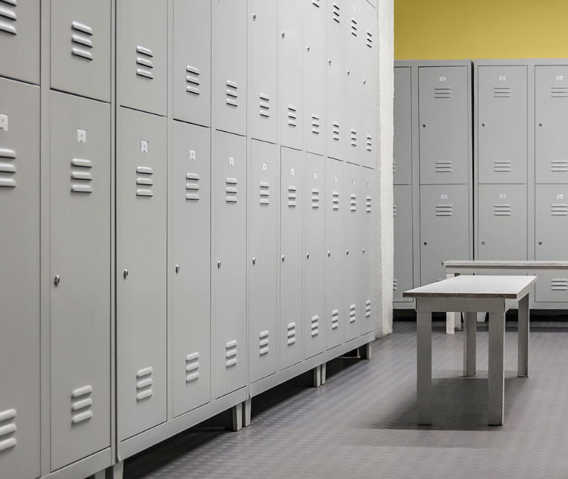 przeszukanie szafki pracownika przez pracodawcę